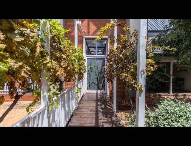 3 BEDROOM HOUSE FOR SALE IN RETIRE AT MIDSTREAM